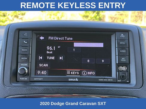 Used 2020 Dodge Grand Caravan SXT image 4