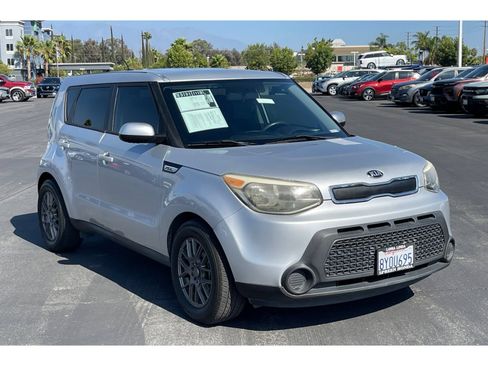 Used 2016 Kia Soul FWD image 8