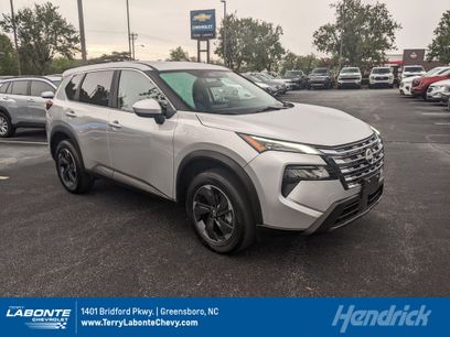 Used 2024 Nissan Rogue SV