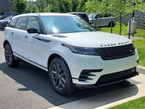New 2026 Land Rover Range Rover Velar Dynamic SE image 10