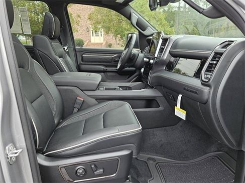 New 2025 RAM 1500 Limited image 15