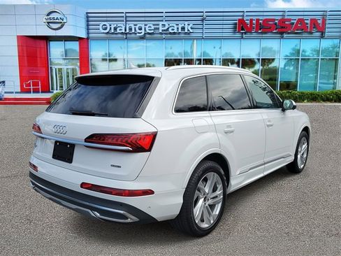 Used 2024 Audi Q7 3.0T Premium Plus image 2