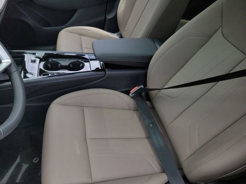 New 2026 Audi Q3 quattro 2.0T AWD/4WD image 17