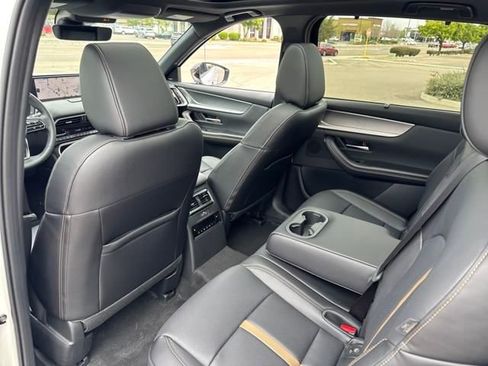 New 2025 MAZDA CX-70 Plug-In Hybrid w/ Premium Plus image 22