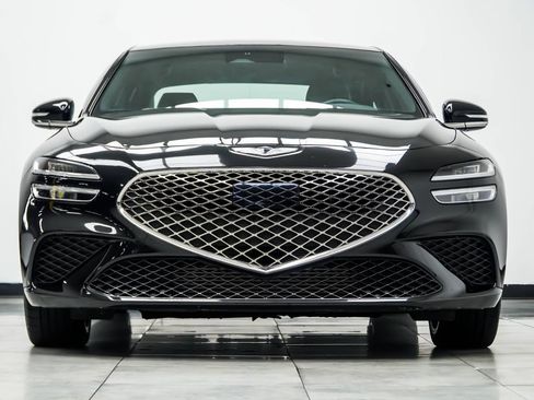 Used 2023 Genesis G70 3.3T RWD image 8