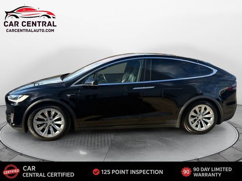 Used 2019 Tesla Model X 100D image 2