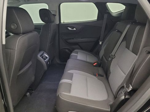 Used 2024 Chevrolet Blazer LT w/ Convenience Package FWD image 18
