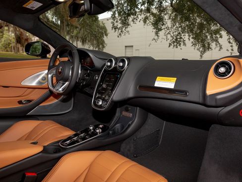 Used 2025 McLaren GTS image 71