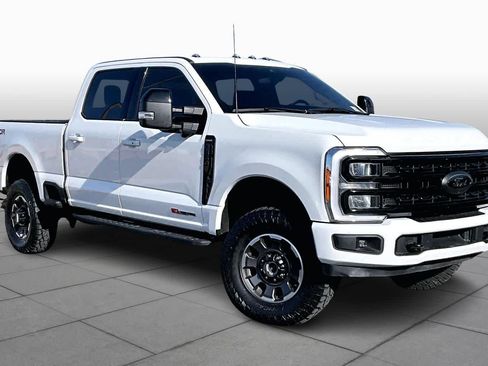 Used 2024 Ford F350 Lariat w/ Tremor Off-Road Package image 2