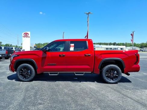 New 2026 Toyota Tundra SR5 w/ SR5 Convenience Package AWD/4WD image 3