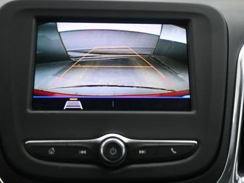 Used 2020 Chevrolet Equinox LT FWD image 30