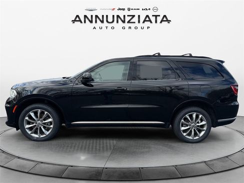 Used 2022 Dodge Durango SXT w/ Anodized Platinum Package image 2