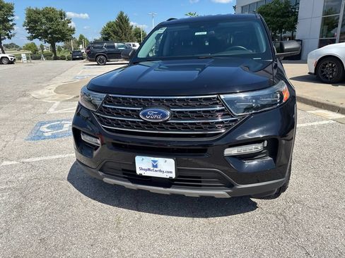 Used 2024 Ford Explorer XLT w/ Equipment Group 202A AWD/4WD image 10