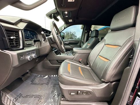 Used 2024 GMC Sierra 2500 AT4 w/ AT4 Premium Plus Package image 21