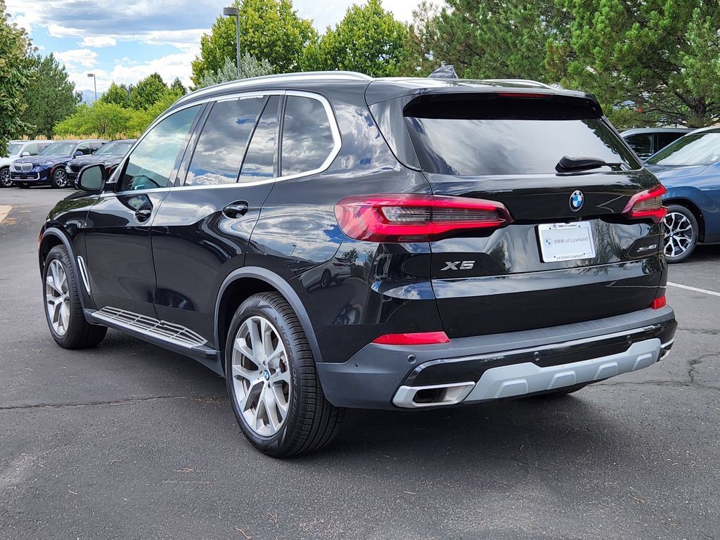 Used 2023 BMW X5 xDrive40i w/ Premium Package AWD/4WD image 3