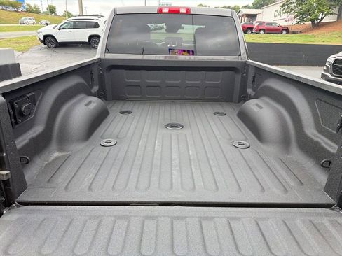 New 2026 RAM 2500 Big Horn AWD/4WD image 15