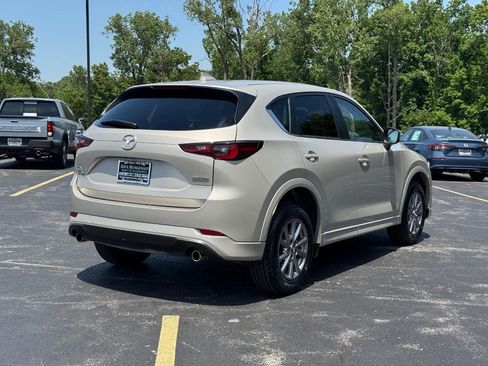 Used 2025 MAZDA CX-5 AWD 2.5 S w/ Preferred Package image 4