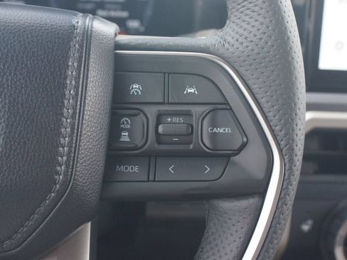 Used 2026 Toyota Tacoma TRD Off-Road w/ TRD Off Road Premium Package AWD/4WD image 11