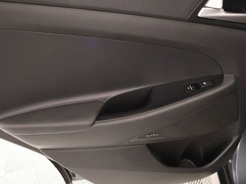 Used 2019 Hyundai Tucson Ultimate w/ Cargo Package image 17