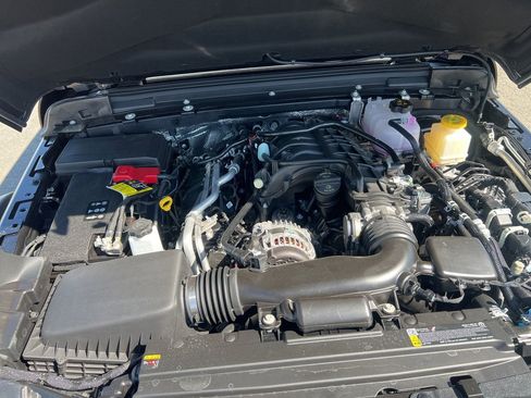 New 2026 Jeep Gladiator Mojave AWD/4WD image 10
