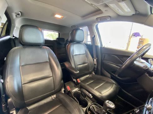 Used 2019 Buick Encore Essence AWD/4WD image 26