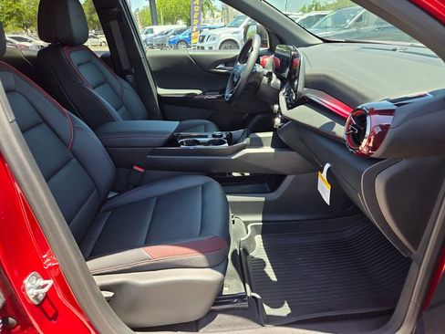 Certified 2026 Chevrolet Equinox RS w/ LPO, Floor Liner Package FWD image 16