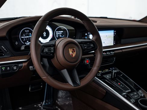 New 2026 Porsche 911 Carrera 4S image 15