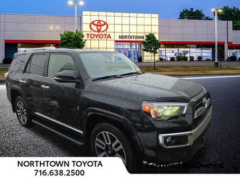 Used 2023 Toyota 4Runner Limited image 1
