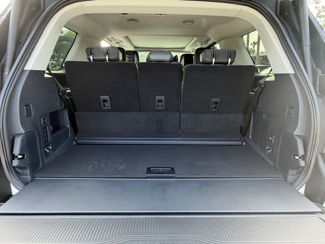 New 2027 Ford Expedition Active RWD image 19