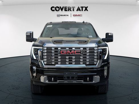 New 2026 GMC Sierra 2500 Denali w/ Denali Reserve Package image 4