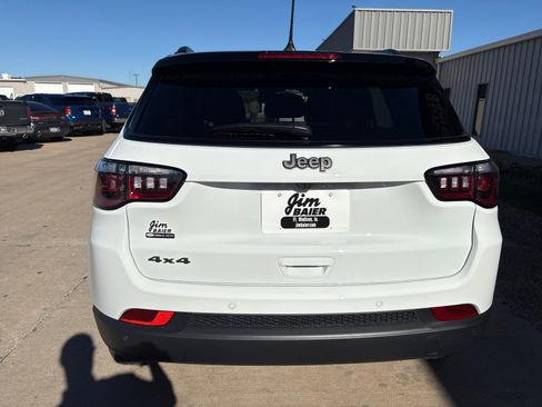 New 2026 Jeep Compass Limited image 9