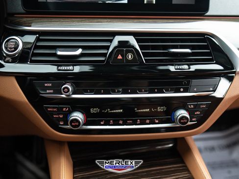 Used 2022 BMW 540i w/ M Sport Package image 33