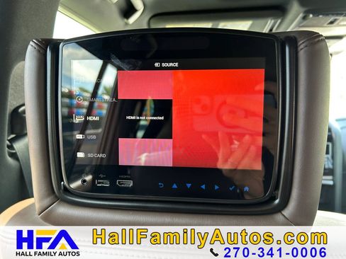 Used 2023 Nissan Armada Platinum w/ Cargo Package AWD/4WD image 37