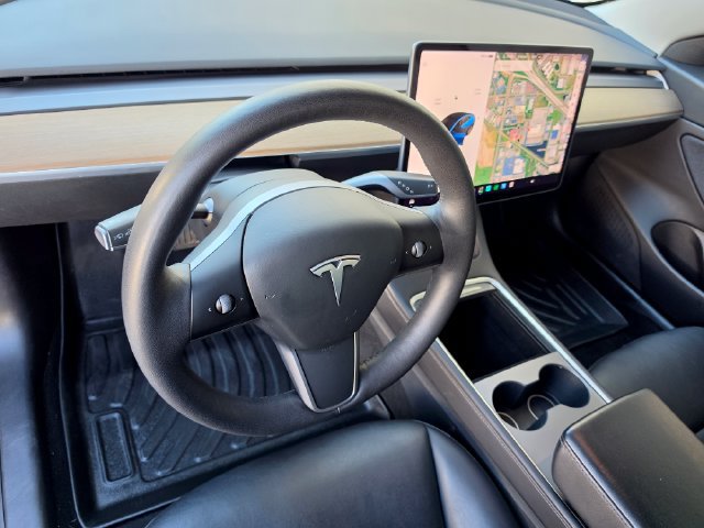 Used 2021 Tesla Model 3 Long Range AWD/4WD image 21