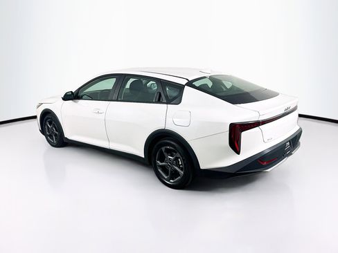Used 2025 Kia K4 LXS image 5
