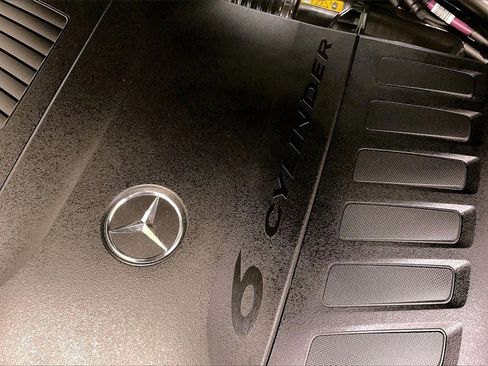 Used 2025 Mercedes-Benz G 550 G 550 image 16