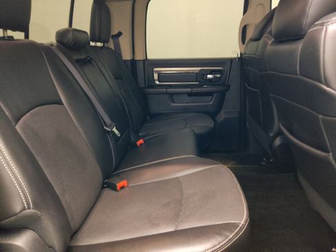 Used 2015 RAM 1500 Sport RWD image 19