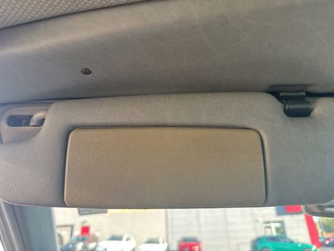 Used 1995 Mercedes-Benz E 320 Convertible image 41