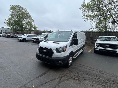 Certified 2025 Ford Transit 250 Low Roof w/ Exterior Upgrade Package RWD image 3