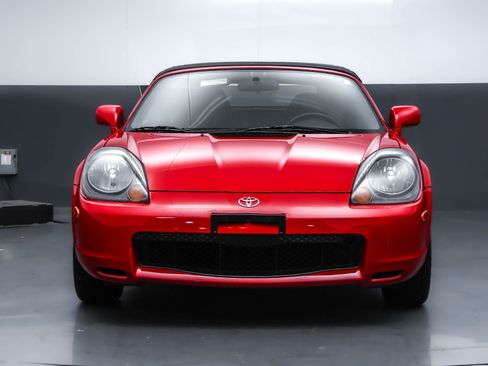 Used 2001 Toyota MR2 image 33