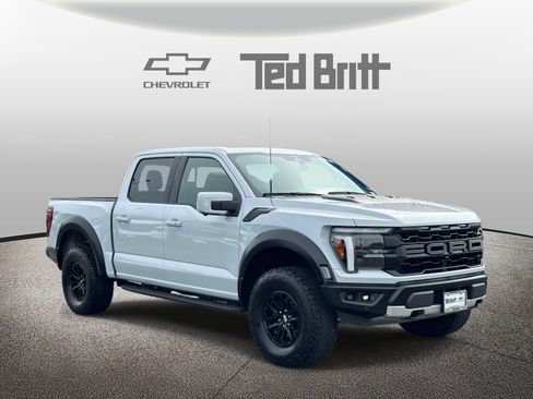 Used 2025 Ford F150 Raptor AWD/4WD image 3