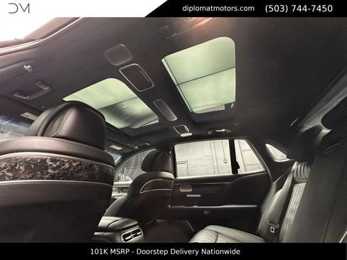 Used 2025 Genesis G90 3.5T AWD/4WD image 23