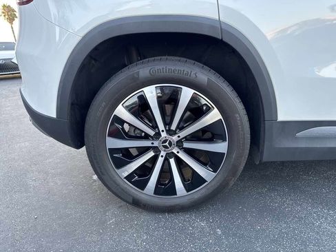 Used 2021 Mercedes-Benz GLA 250 w/ Premium Package image 39