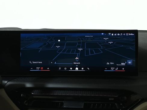 New 2026 BMW 330i xDrive Sedan w/ Premium Package image 22