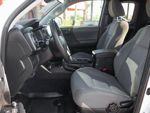 Used 2023 Toyota Tacoma SR image 18