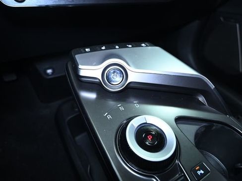 Used 2024 Kia EV6 Wind image 30