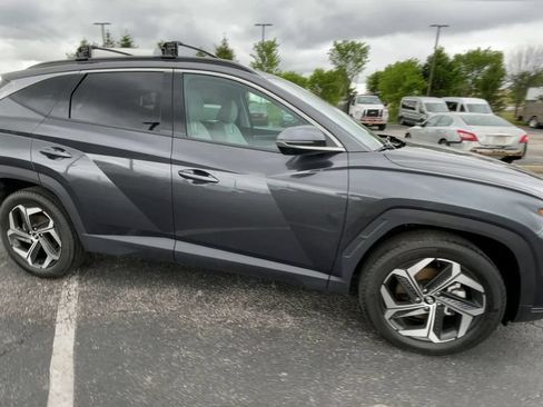 Used 2024 Hyundai Tucson Limited AWD/4WD image 3