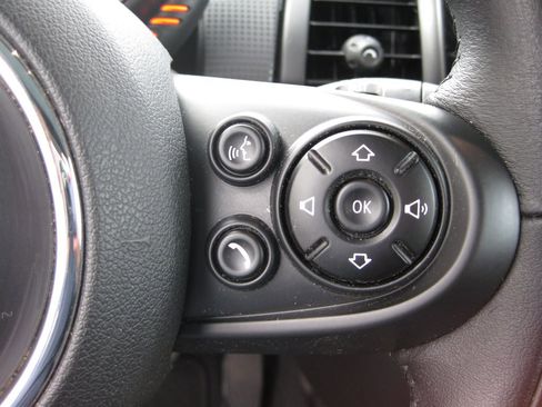 Used 2015 MINI Cooper 2-Door Hardtop image 14