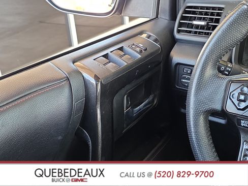 Used 2019 Toyota 4Runner TRD Off-Road Premium AWD/4WD image 17