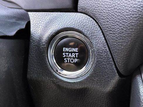 Used 2023 Toyota RAV4 XLE AWD/4WD image 27